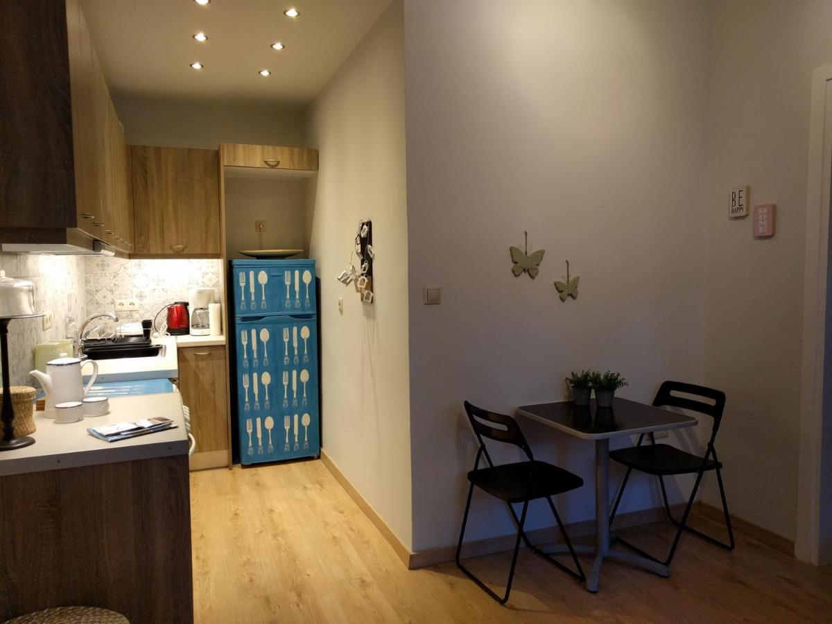 Cozy Apartment Ideally Located City Center And Megaron Moussikis Metro Station Atenas Exterior foto